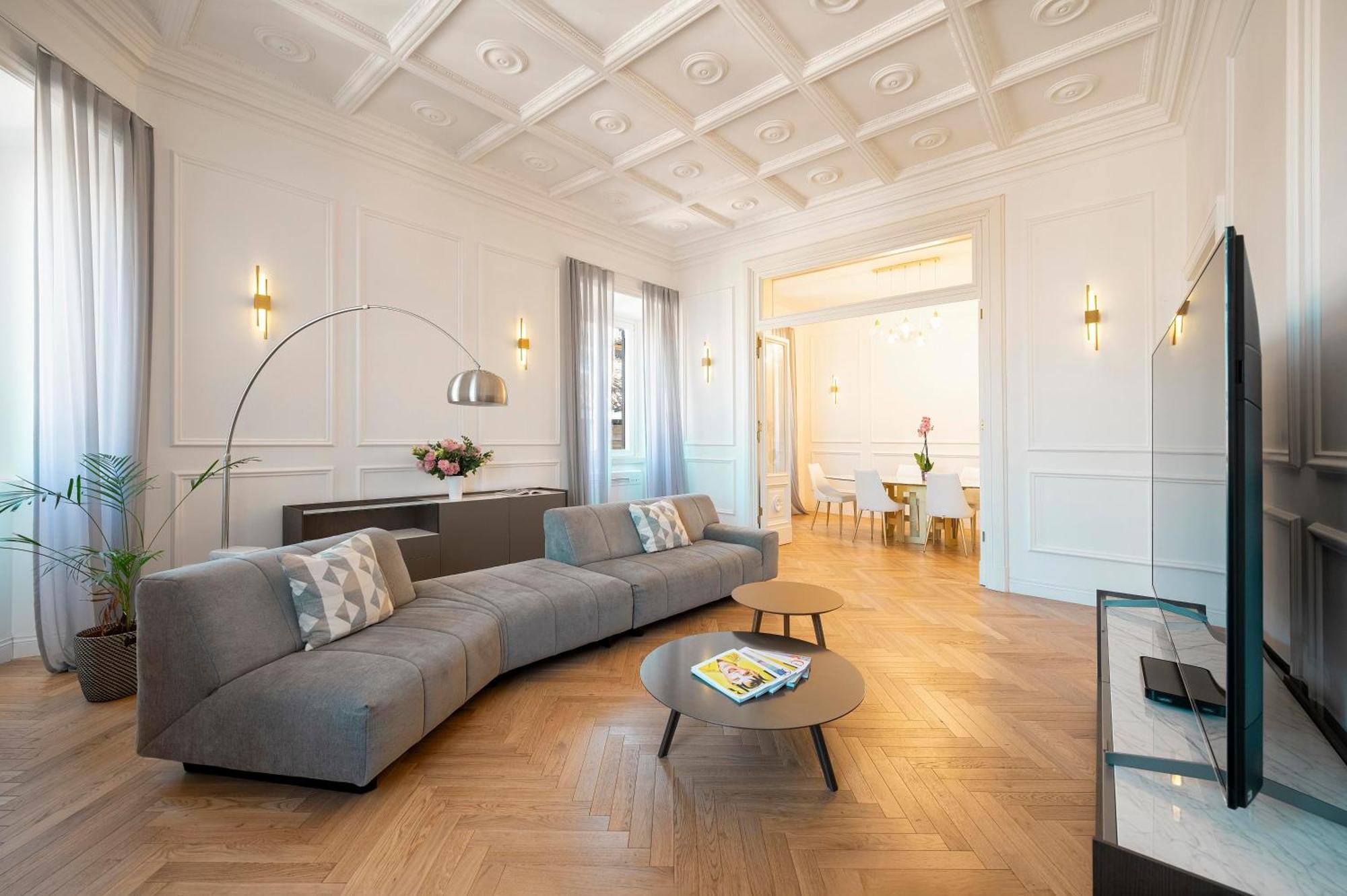 Sjr Luxury Apartment Trevi Fountain Roma Eksteriør bilde