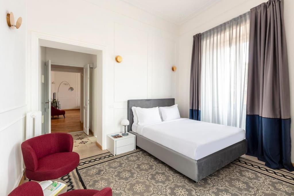 Sjr Luxury Apartment Trevi Fountain Roma Eksteriør bilde