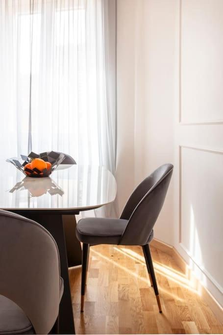 Sjr Luxury Apartment Trevi Fountain Roma Eksteriør bilde