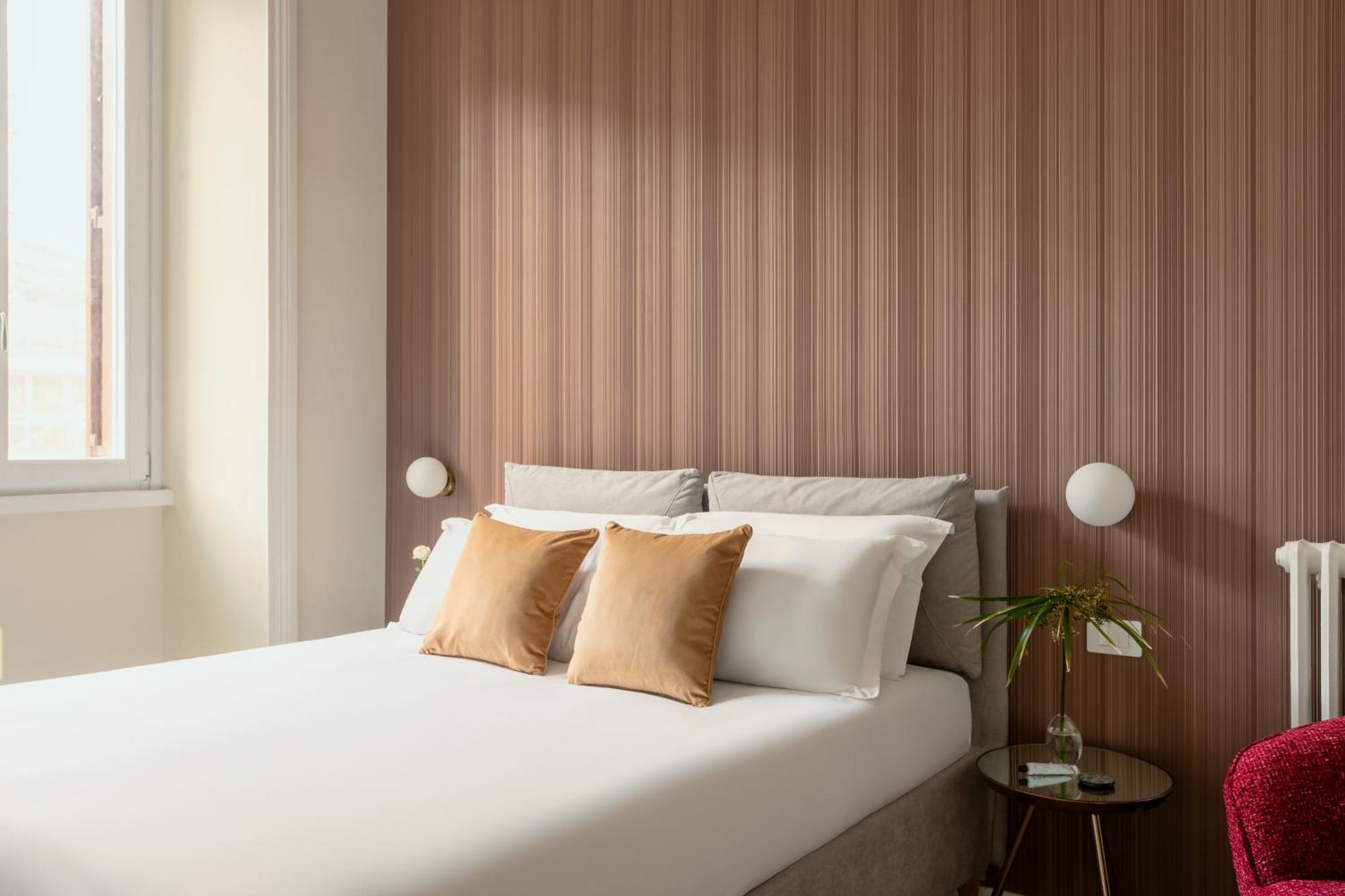 Sjr Luxury Apartment Trevi Fountain Roma Eksteriør bilde